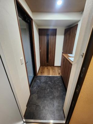 エテルノアレイアの内装|玄関から～