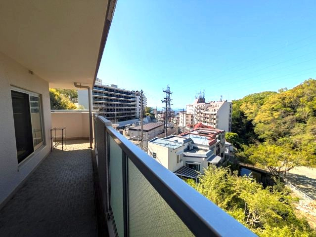 サニーハウス六甲台の展望|バルコニーからの景色です