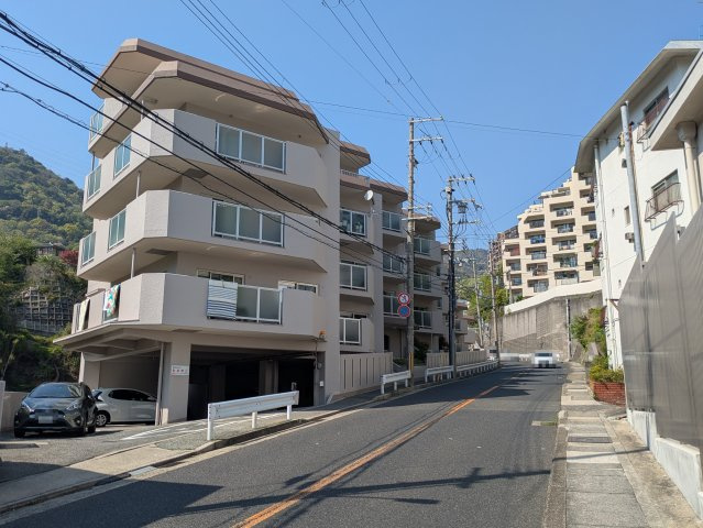 サニーハウス六甲台の外観|きれいな外観です