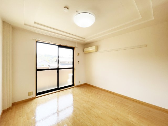 クレシア　Ｃｒｅｃｉａの居間・リビング