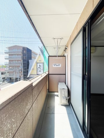 パークヒルズ庄町のバルコニー