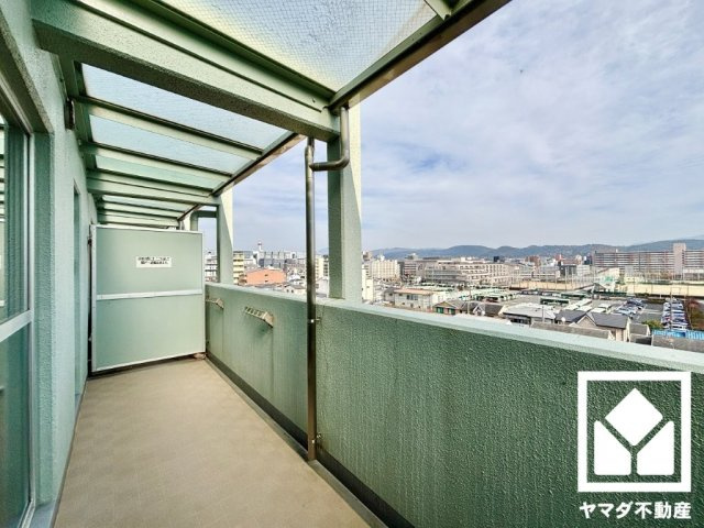 ベル・クローチェ京都sta.のバルコニー