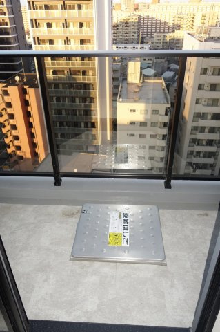 シーズンフラッツ東十条のバルコニー