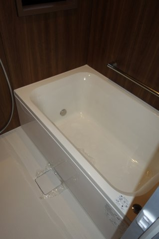 シーズンフラッツ東十条の浴室