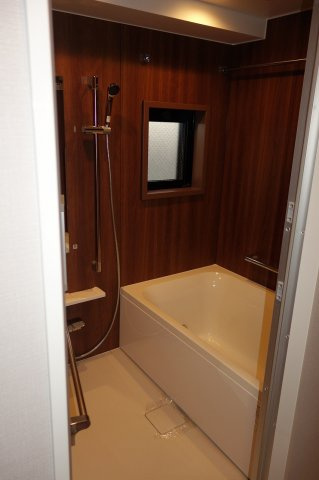 シーズンフラッツ東十条の浴室