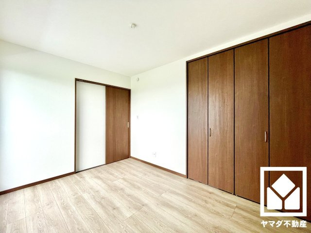 南区久世上久世町の寝室