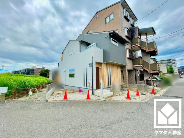 南区久世上久世町の外観