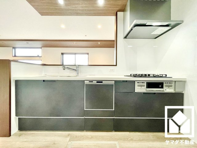 南区久世上久世町のキッチン