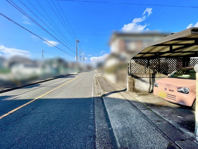 日進市梅森台5丁目土地の前面道路含む現地写真