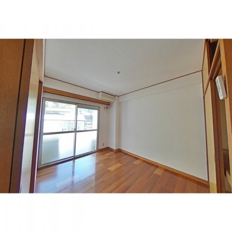 グリーンコーポ螢ヶ丘の居間・リビング