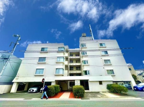 逗子市逗子７丁目の中古マンションの外観|いつでもご案内可能です！
お車でご自宅まで送迎承ります。