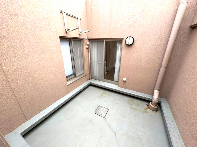 リヴェール富雄二番館のバルコニー