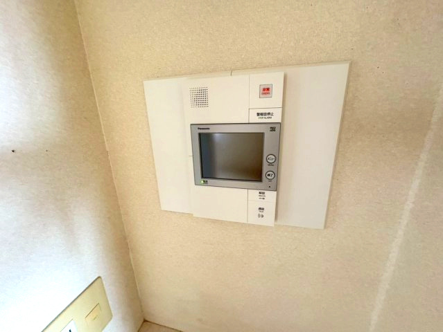 リヴェール富雄二番館の防犯設備