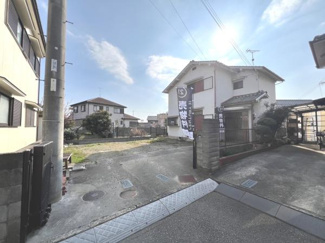 【前面道路含む現地写真】