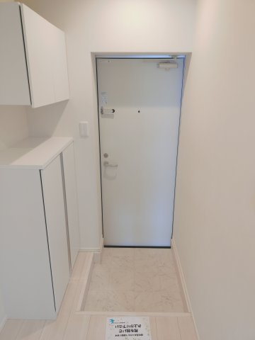 【玄関】 | V-room夏見 | スッキリまとまった玄関です