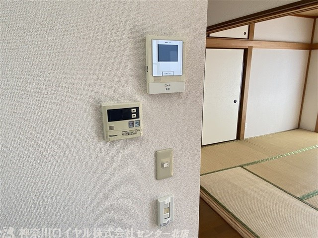 【TVモニター付きインターフォン】