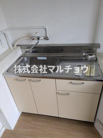 ヴィラナリー田辺　2のキッチン|きれいな洋室です