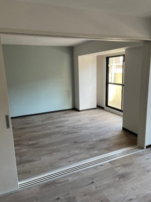 【洋室】 | ホワイトキャッスル植田Ⅲ