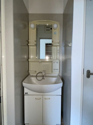 【洗面所】 | パイルアップ A