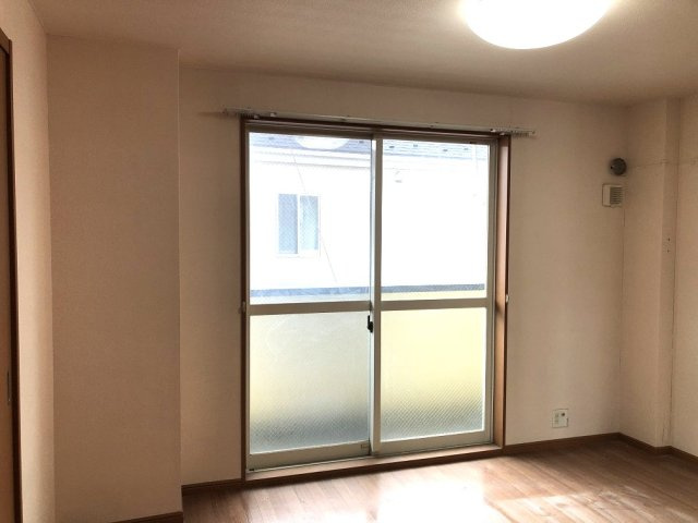 【寝室】 | Prologue Asahi