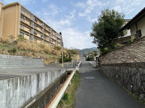 岩倉長谷町 土地の前面道路含む現地写真