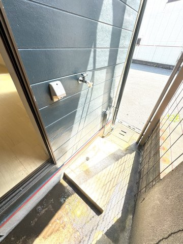 たつみレジデンスの設備|洗濯機置き場　※他号室の写真となります。