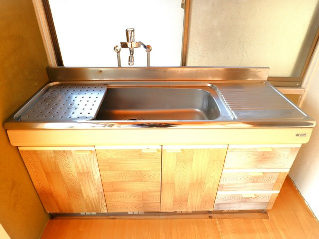 松浦町戸建のキッチン