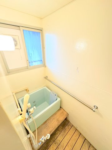 山恵マンションの浴室