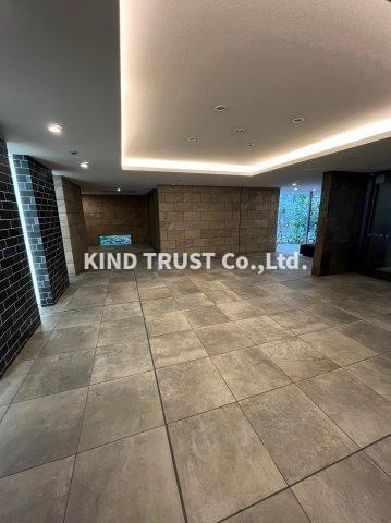 クレストコート同心のロビー|落ち着いたロビーです