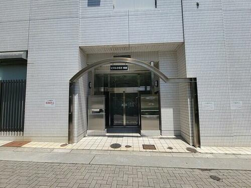 ビオルネ枚方南館のエントランス|■物件内覧・資金計画相談・住宅ローン相談、リフォーム相談、お問合せ受付中■
※当日・翌日のご内覧、ご相談はお電話でのお問合せがスムーズです！