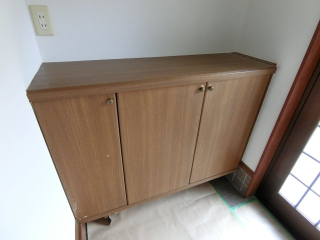 信友貸家の収納