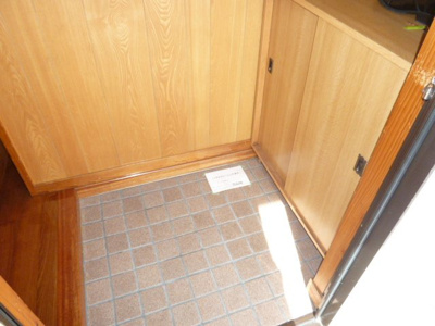  | 瀬底ハイツ城間 | ※室内写真は402号室を参照しています。