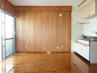  | 瀬底ハイツ城間 | ※室内写真は402号室を参照しています。