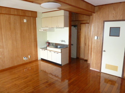  | 瀬底ハイツ城間 | ※室内写真は402号室を参照しています。