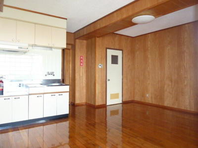  | 瀬底ハイツ城間 | ※室内写真は402号室を参照しています。