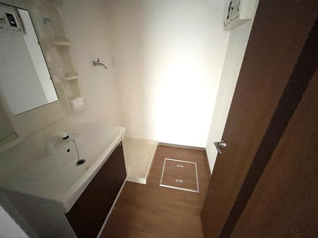 フルハウスAの洗面所|洗面