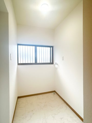 都城市高城町大井手の中古一戸建の脱衣所