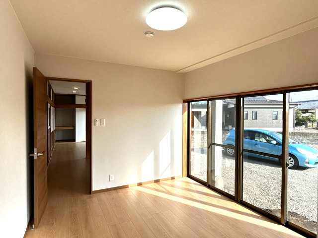 都城市高城町大井手の中古一戸建の洋室