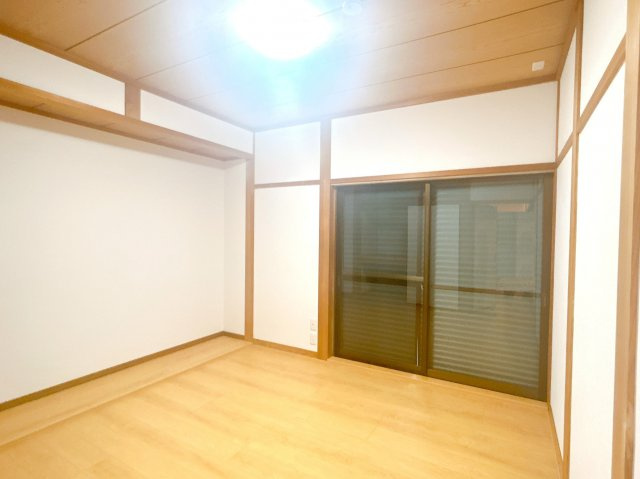 都城市高城町大井手の中古一戸建の洋室