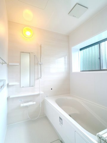 都城市高城町大井手の中古一戸建の浴室