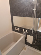 ゆったり過ごせるお風呂です