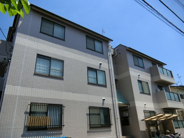 メゾン寺田の外観