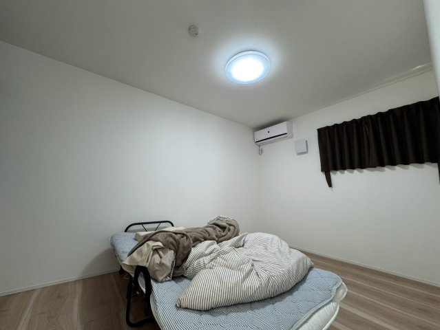 　熊谷市船木台1丁目　令和4年築　中庭平屋の内装