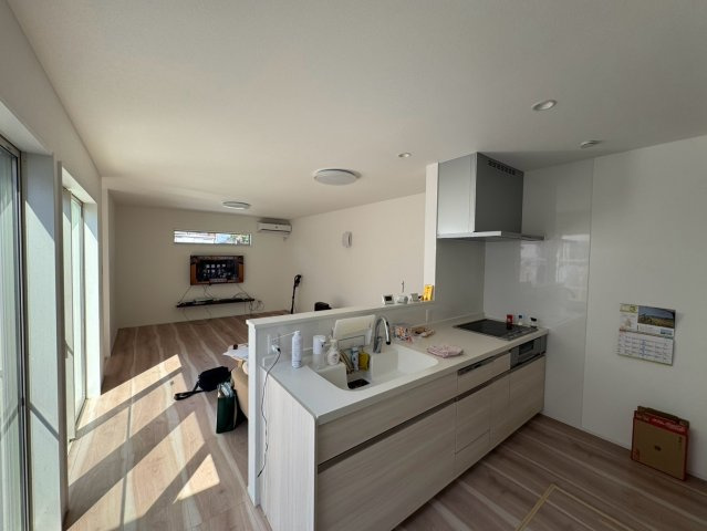 　熊谷市船木台1丁目　令和4年築　中庭平屋のキッチン