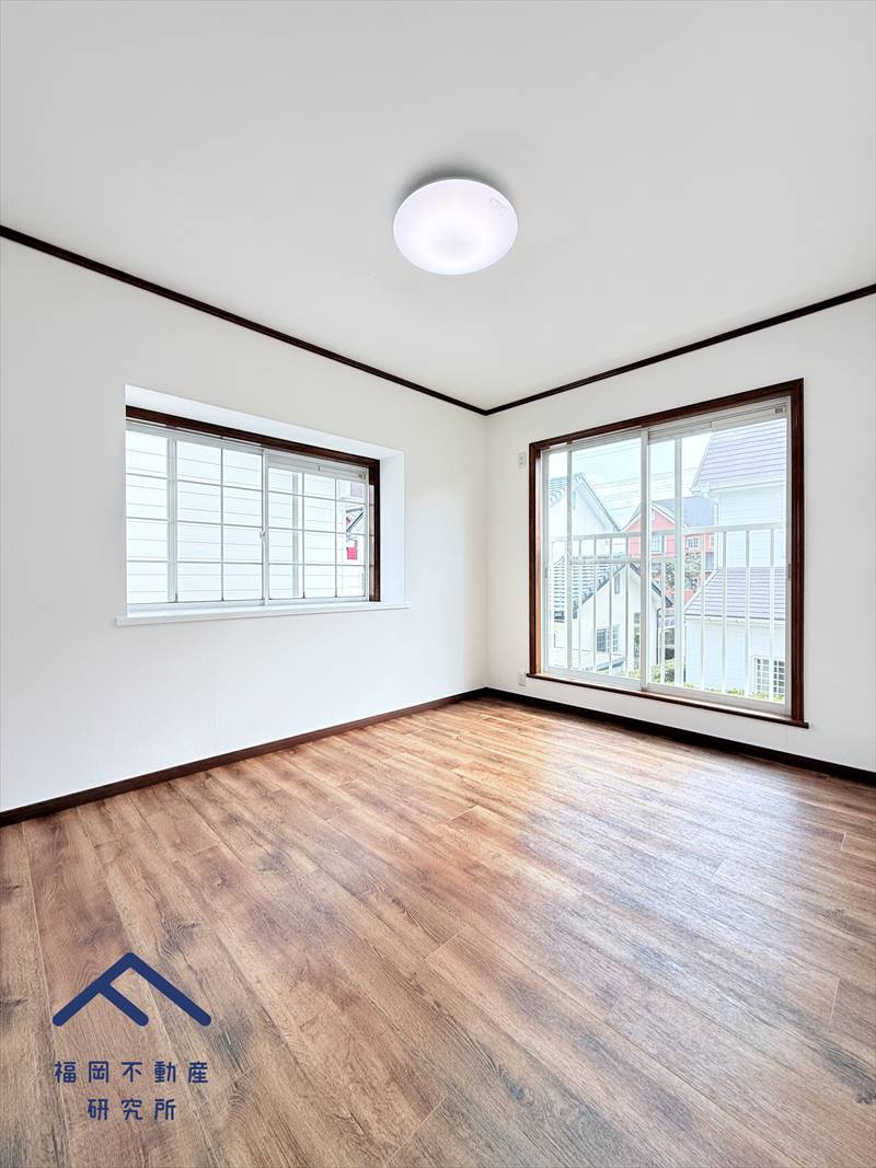 糟屋郡須惠町大字旅石　戸建ての洋室