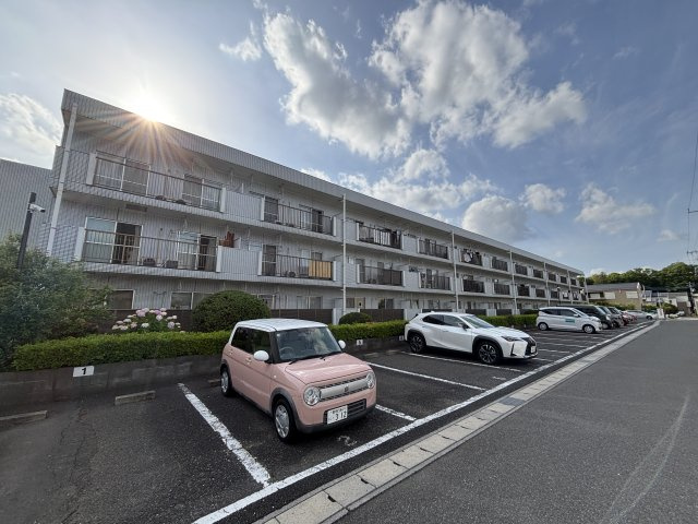INSURANCE BLDG.XVIの外観
