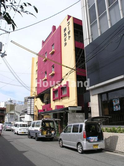 興里鈴丸ビルの外観