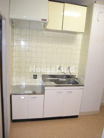 興里鈴丸ビルのキッチン