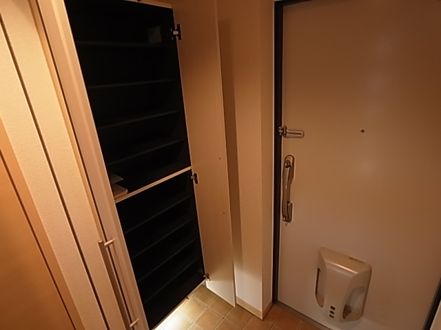 神戸市須磨区衣掛町４丁目の賃貸マンション