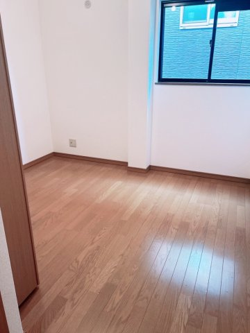 堺市北区金岡町の洋室